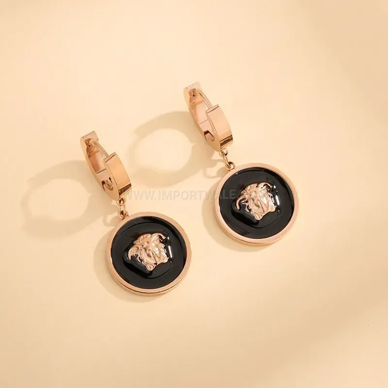 Leopard Head Round Disc Titanium Steel Stud Earrings