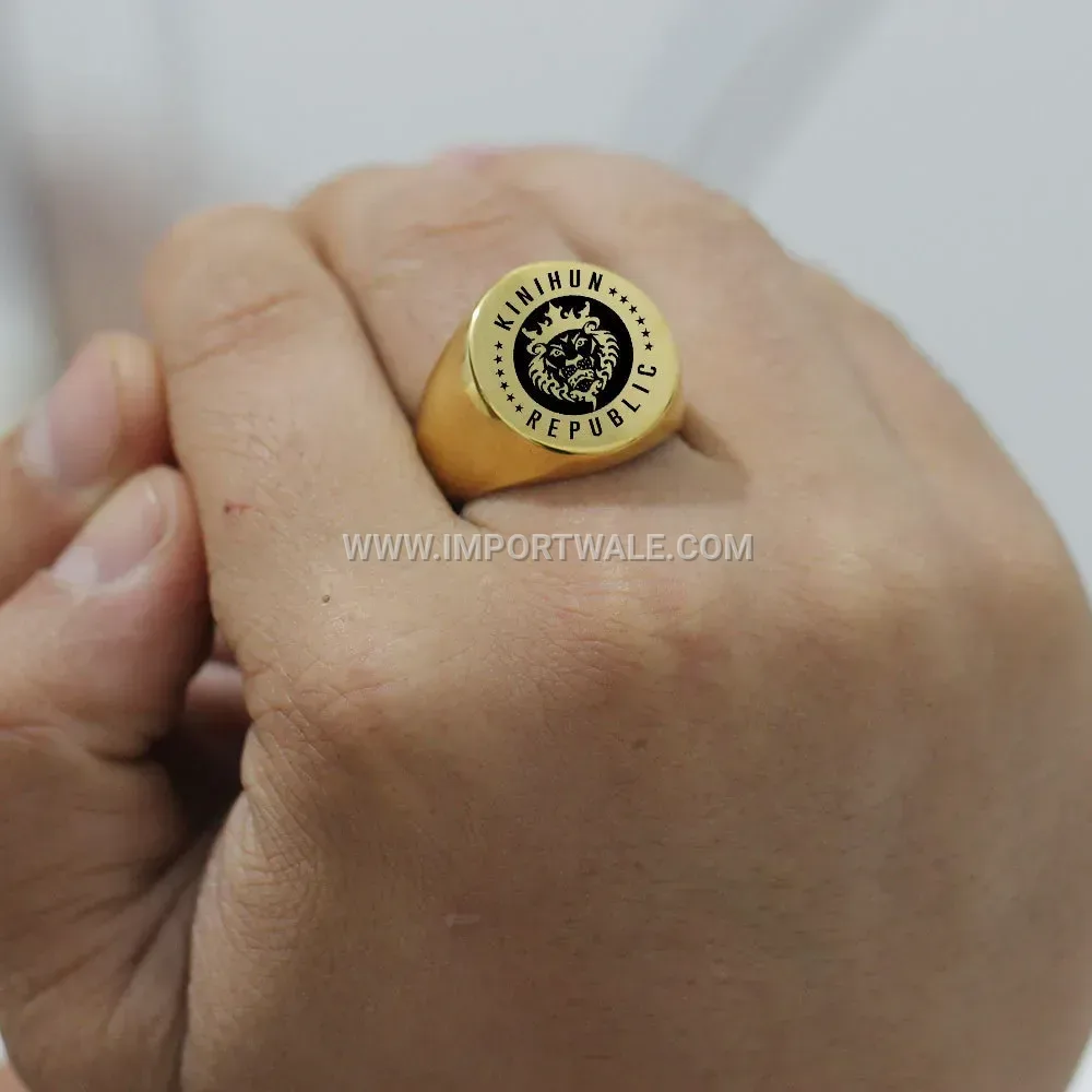 Vintage Engraved Lion King Stainless Steel Signet Ring