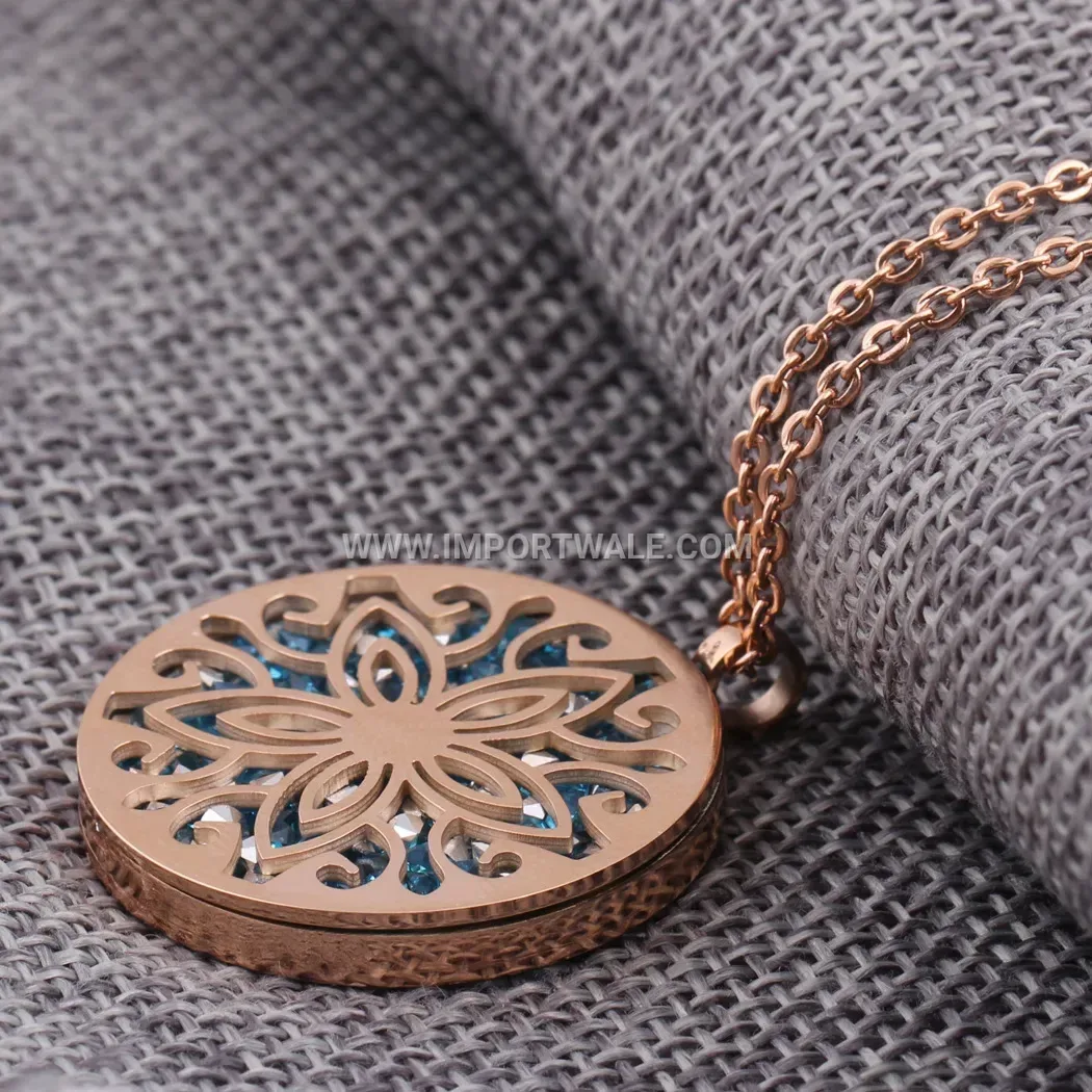 Rose Gold Stainless Steel Circular Crystal Star Pendant Necklace