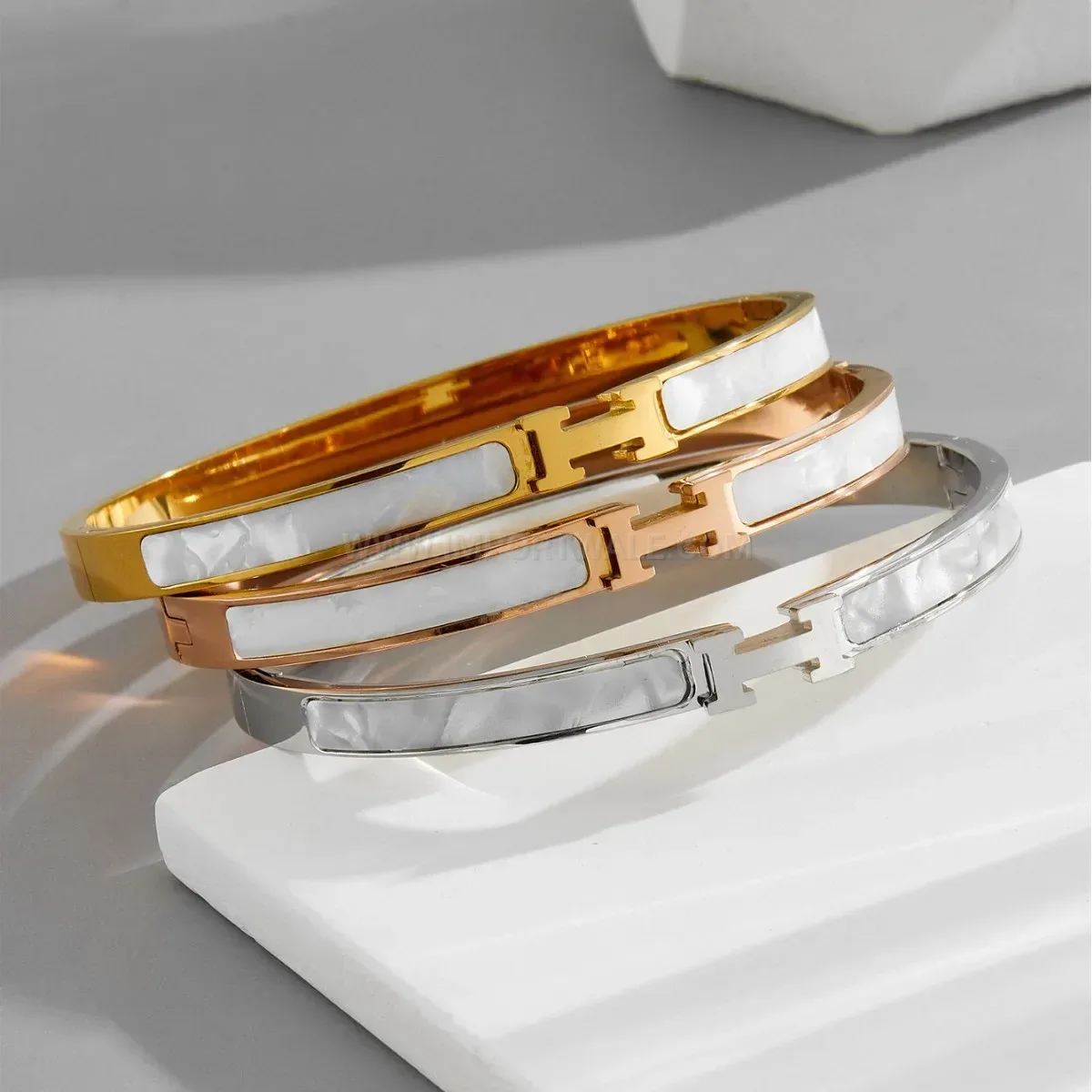 Elegant Minimalist Letter H Charm Titanium Steel Bangle