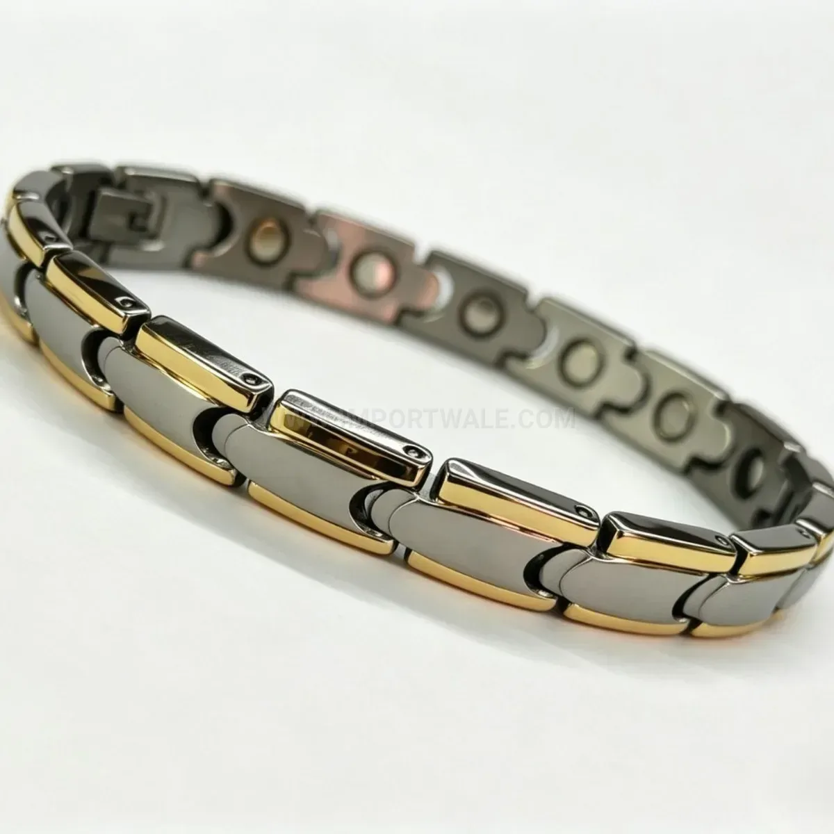 Stylish Minimalist Titanium Steel Magnetic Link Band Bracelet