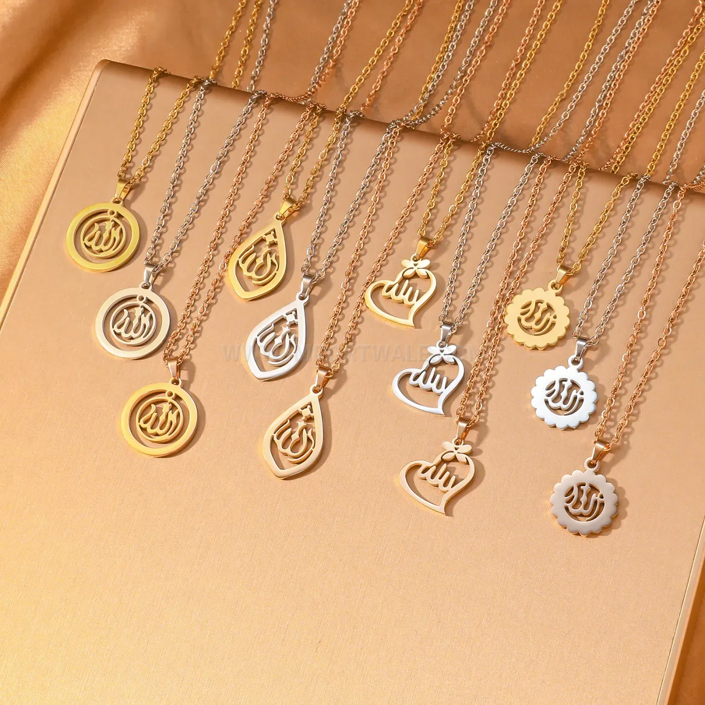 Stainless Steel Heart Pendant Necklace with Islamic Arabic Script