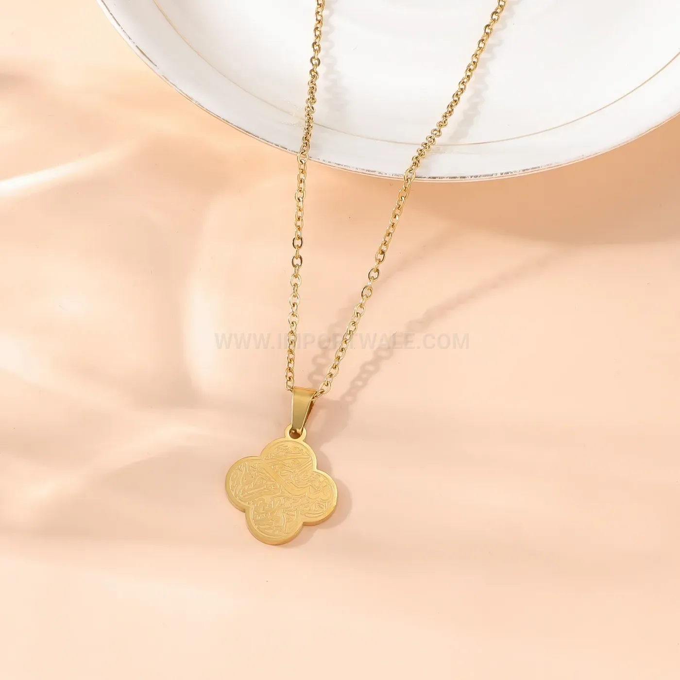 Chic Stainless Steel Clover Arabic Calligraphy Inscribed Pendant Necklace