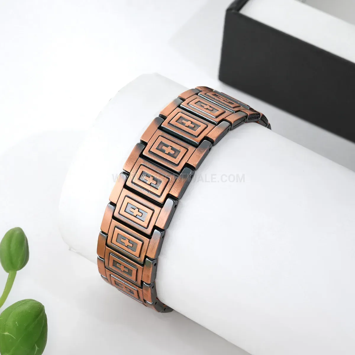 Elegant Men's Antique Red Copper Three-Row Cross Magnetic Bracelet