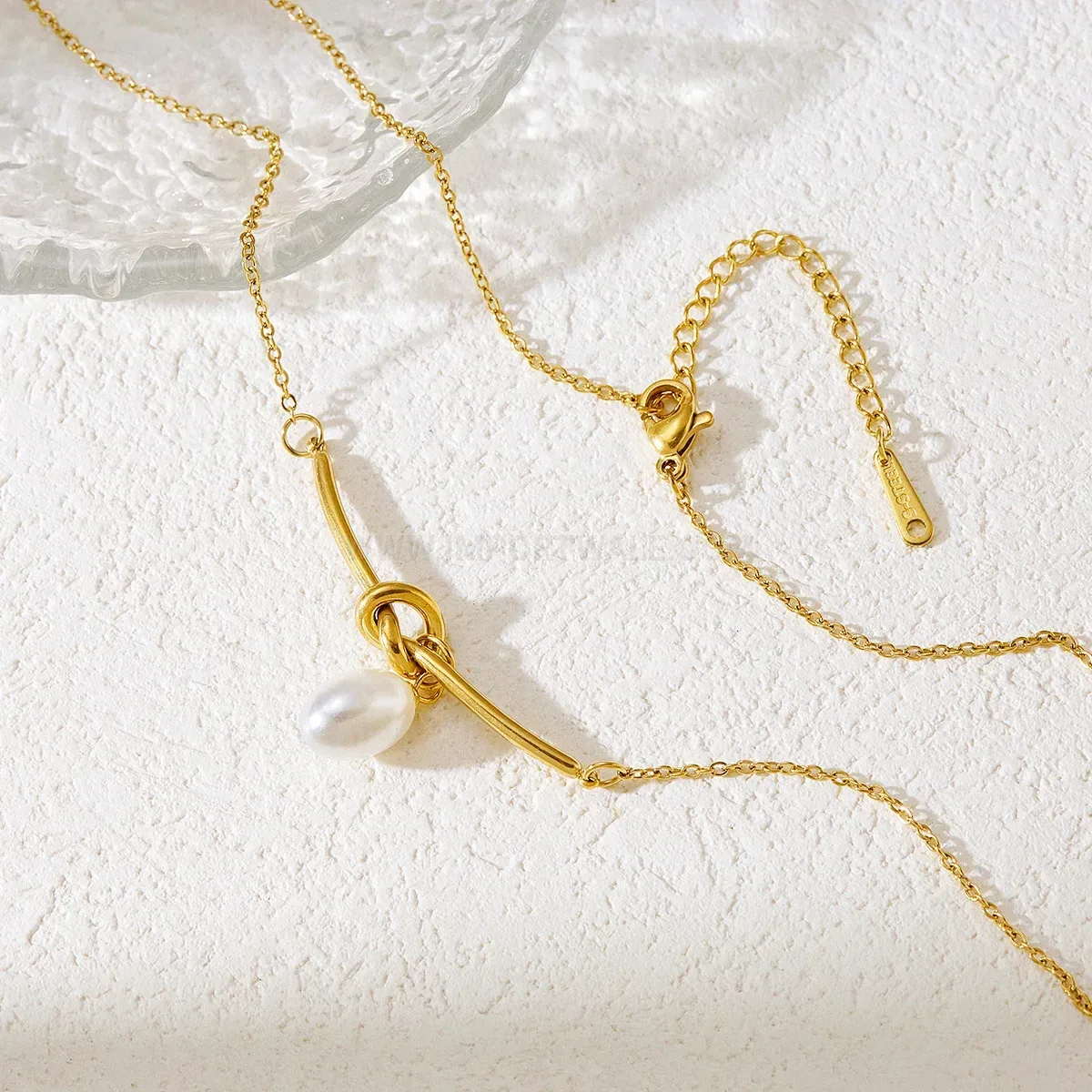 Fashion Gold Pearl Knot Bowknot Stainless Steel Pendant Necklace