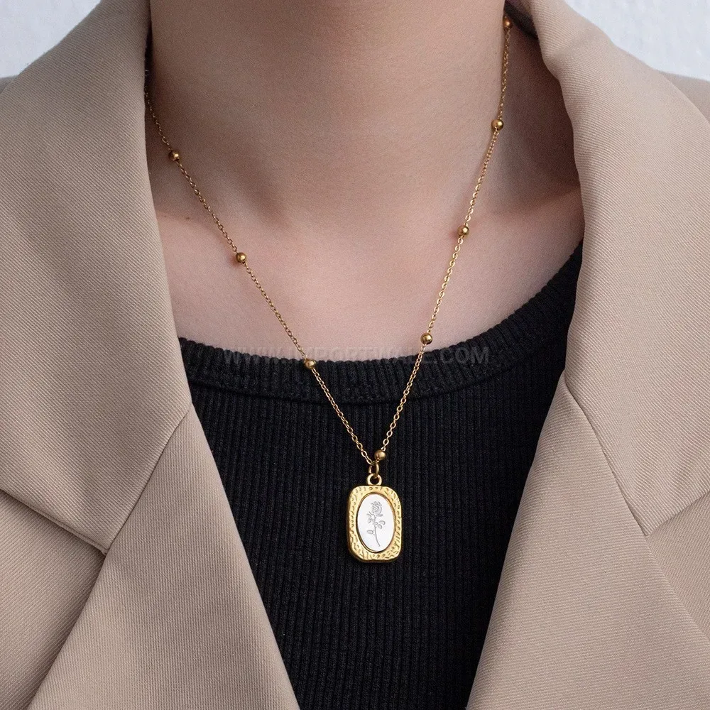 Premium Oval Rose Pendant Titanium Steel Necklace with Gold Mirror Finish