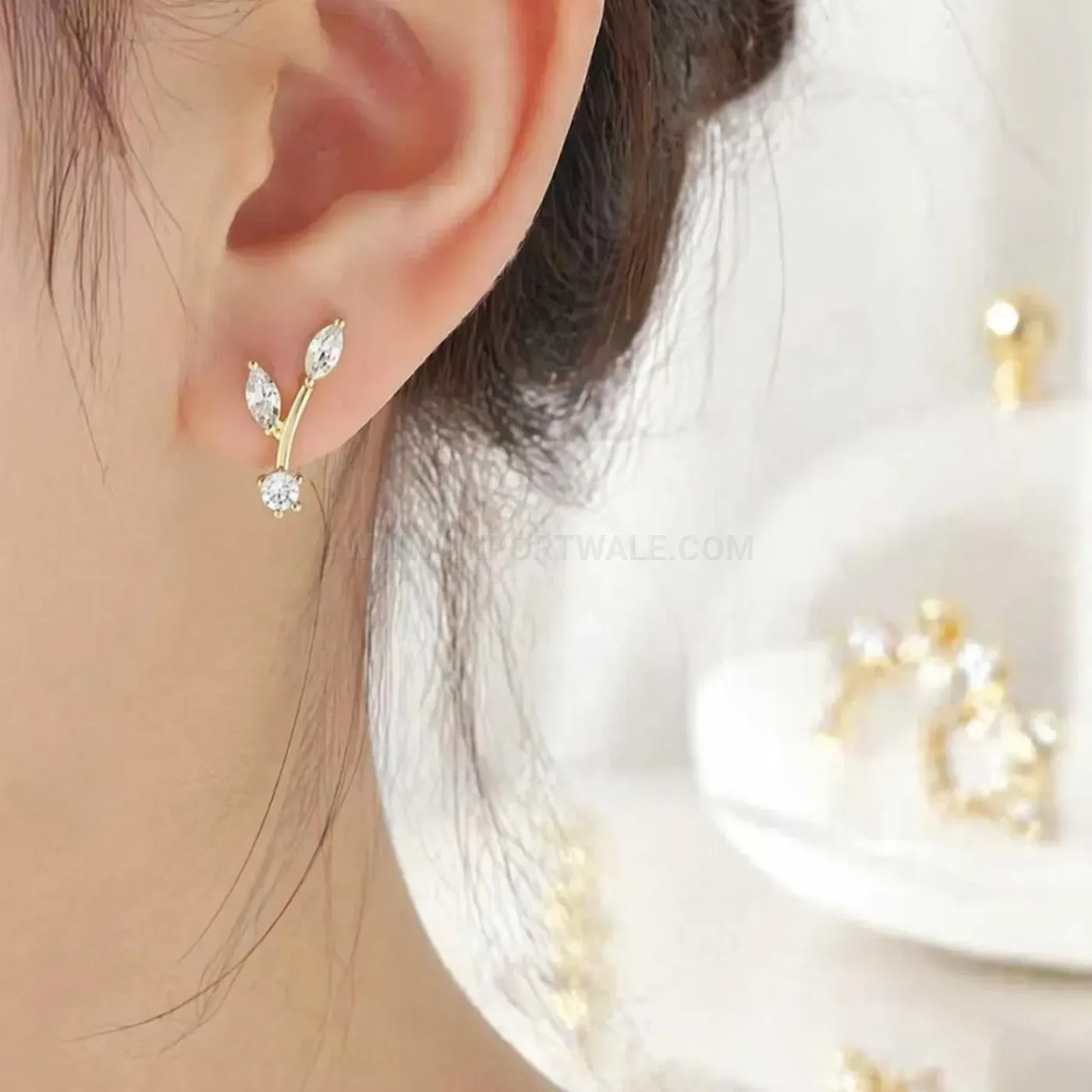 Classic Curved Stainless Steel Cubic Zirconia Flat Back Cartilage Piercing Studs