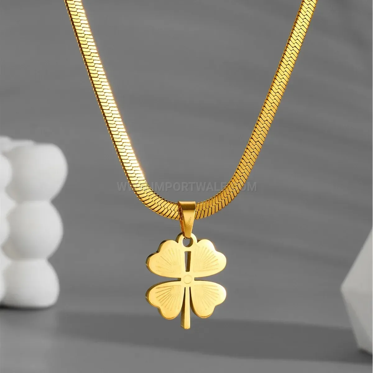 Designer Minimalist Titanium Steel Four-Leaf Clover Pendant Necklace
