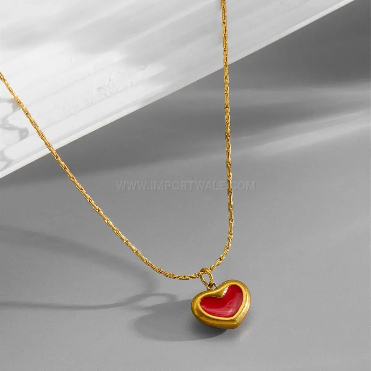 Chic Red Enamel Heart Pendant Gold Titanium Steel Choker