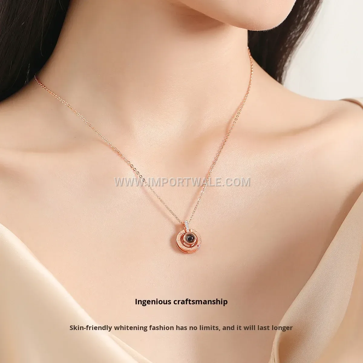 Romantic Heart Crystal Projection Pendant Stainless Steel Link Chain Necklace