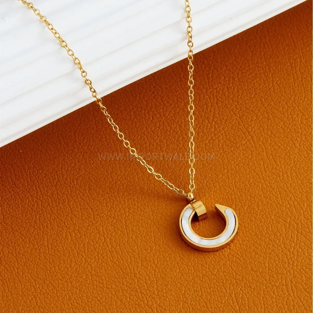 Stylish Titanium Steel Hook Clasp Minimalist Clavicle Chain