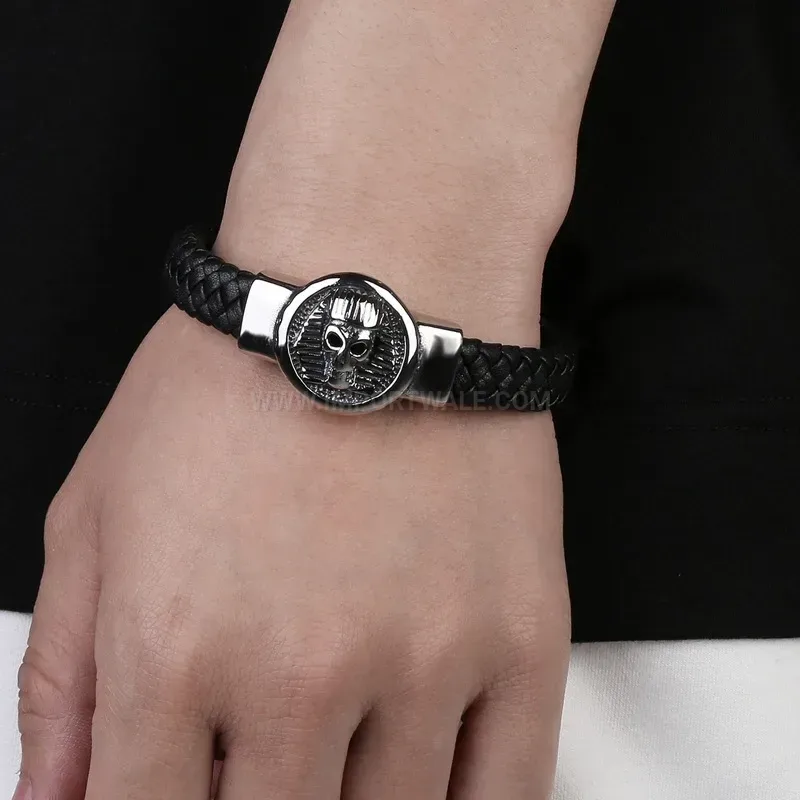 Trendy Royal Skull Stainless Steel Leather Strap Bracelet
