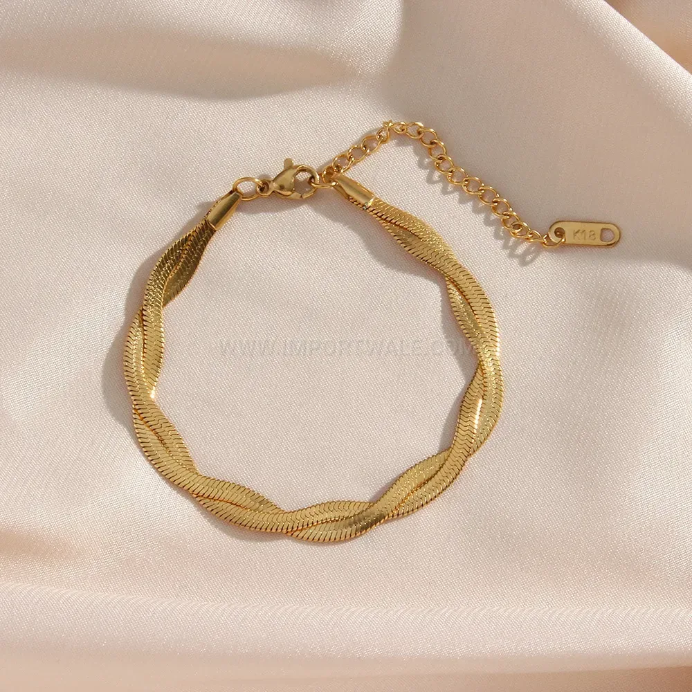 Designer Layered Blade Chain Gold-Plated Titanium Steel Set