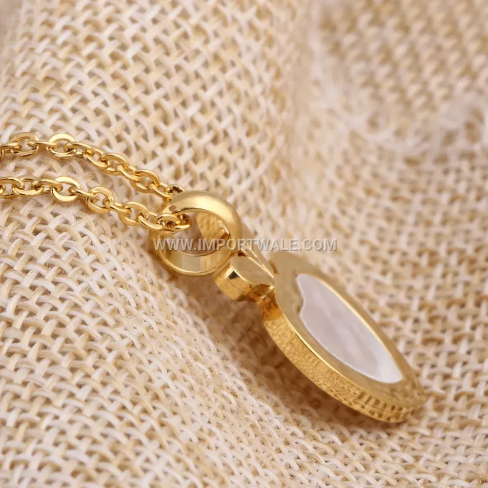Gold Stainless Steel Shell Apple Heart Pendant Necklace