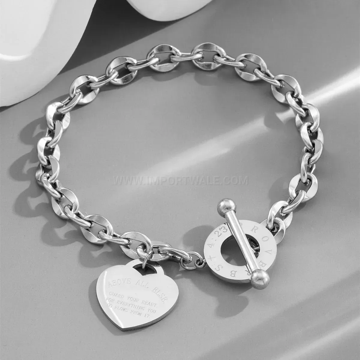 Designer Gold Plated Heart Toggle Clasp Titanium Steel Chain Bracelet