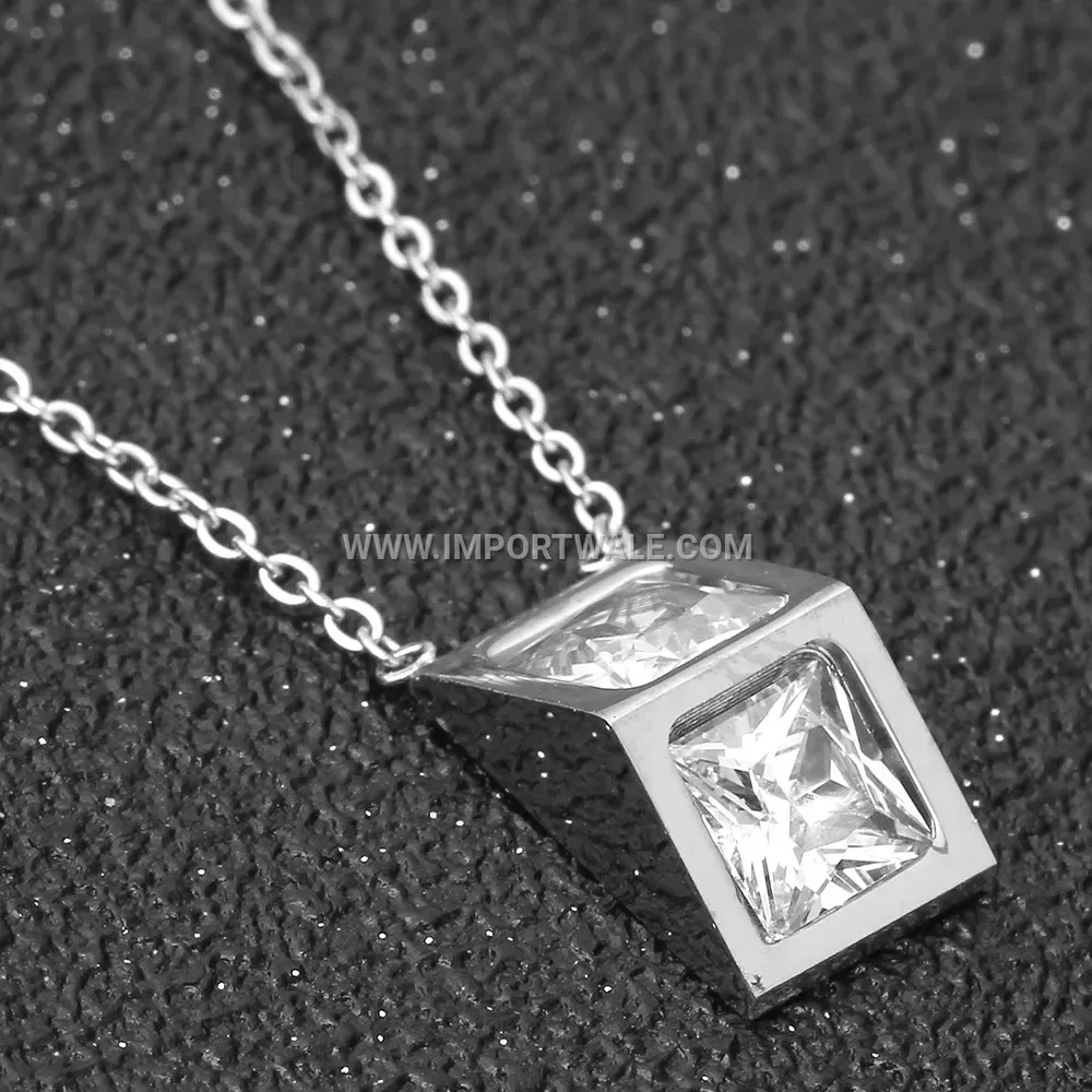 Minimalist Rose Gold Triangular Stainless Steel Clavicle Necklace