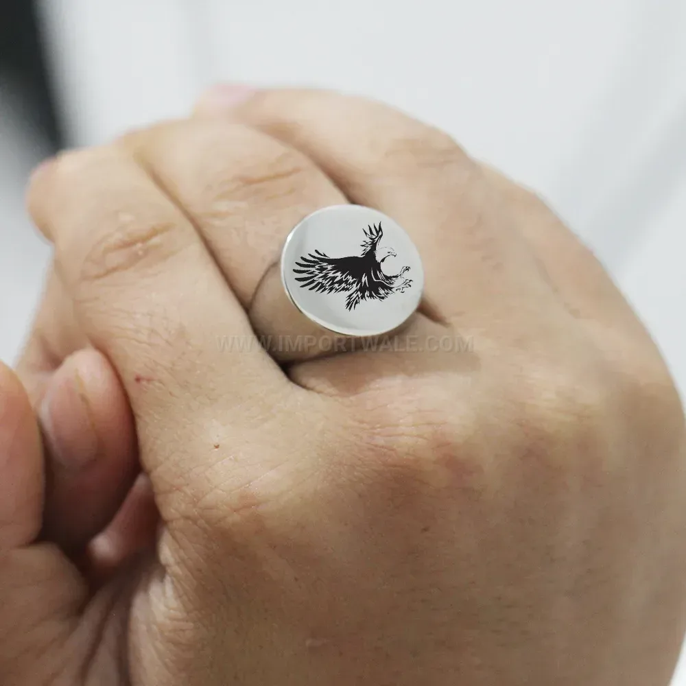 Classic Vintage Eagle Motif Engraved Stainless Steel Signet Ring