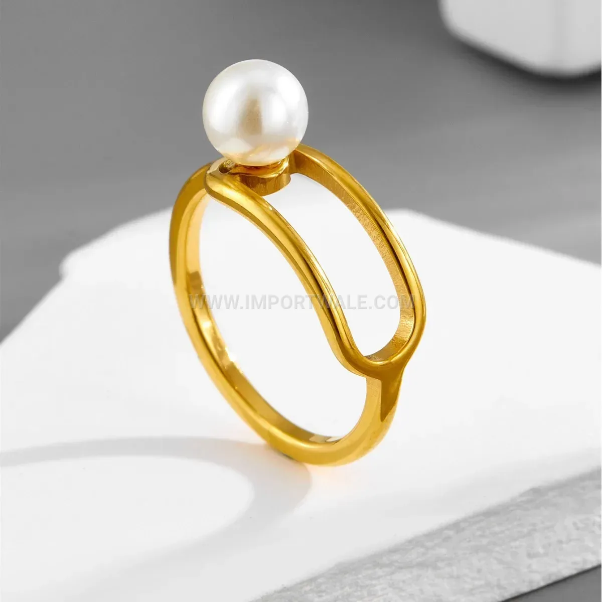 Openwork Pearl Accent 18K Gold Plated Titanium Ring