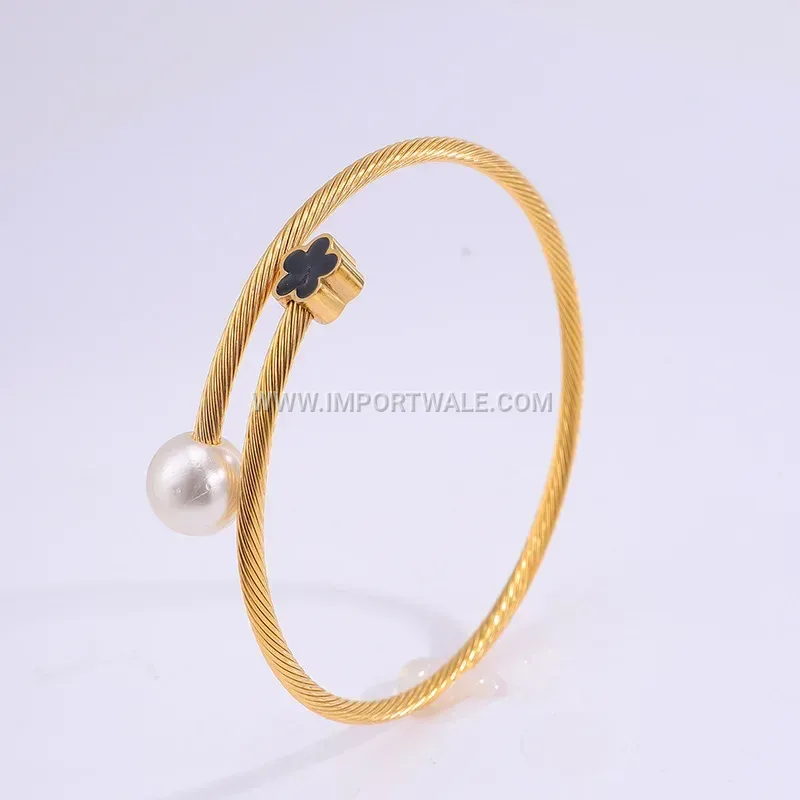 18K Gold Plated Titanium Steel Elastic Open Bangle with Pearl