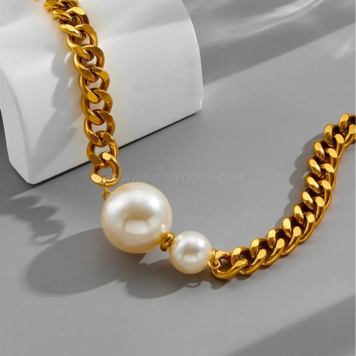 Elegant Baroque Imitation Pearl Pendant Chunky Titanium Steel Chain Necklace