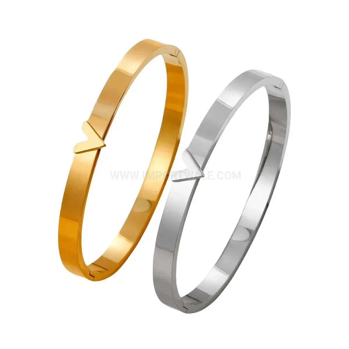 Trendy Minimalist V-Motif Clasp Titanium Steel Bracelet