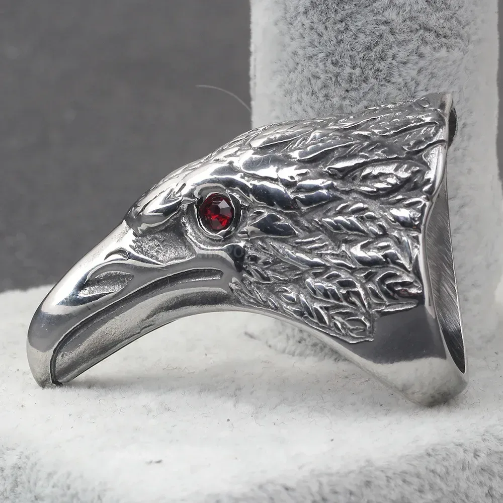Fashion Vintage Punk Stainless Steel Eagle Head Ring with Zircon Accent