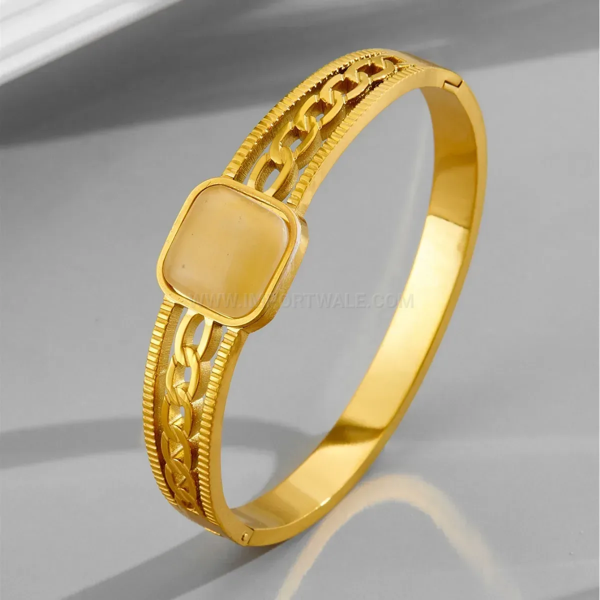 Hollow Geometric Cat Eye Stone Stainless Steel Bangle