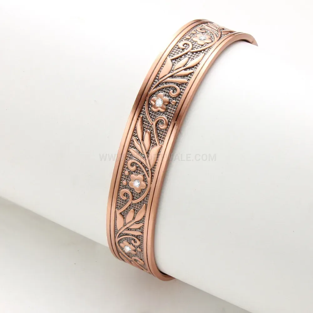 Vintage Leaf Carved Copper Bio Magnetic Cuff Bracelet