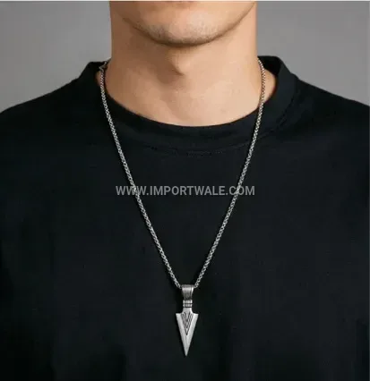 Streetwear Steel Triangular Spearhead Pendant Necklace