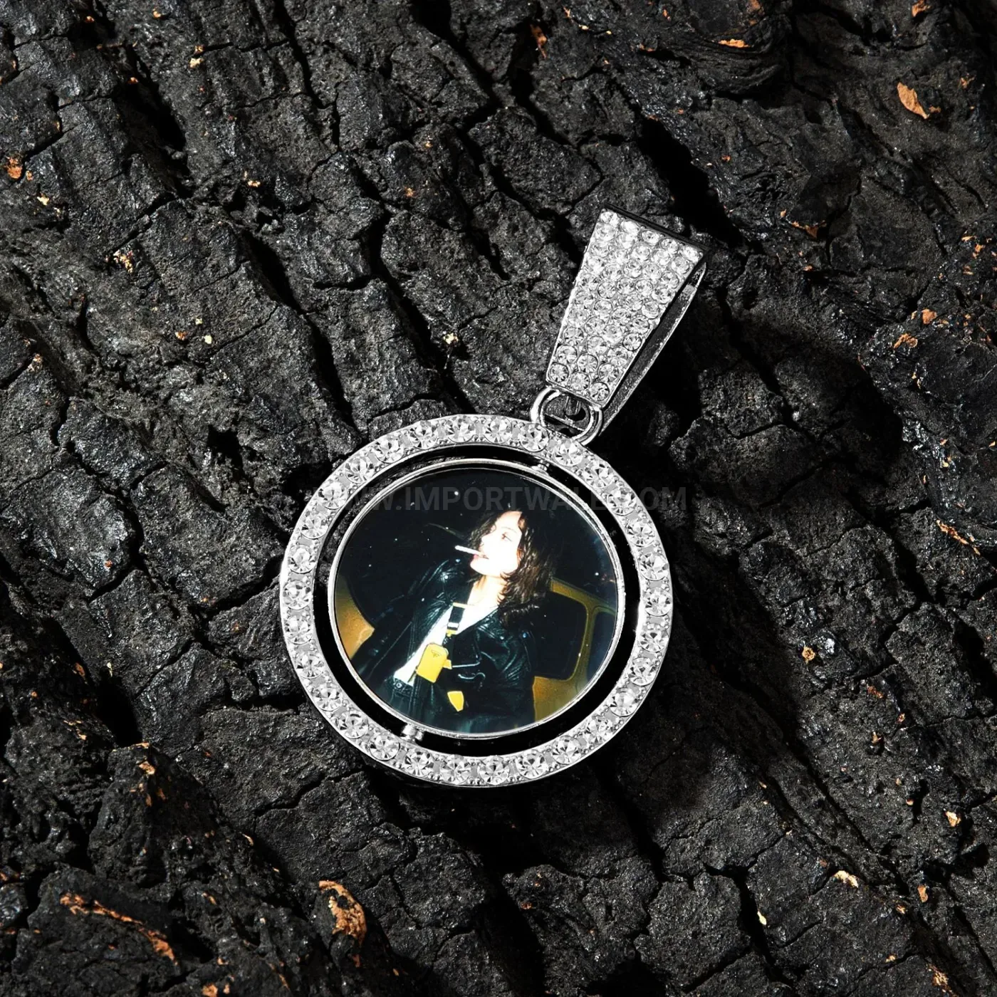 Modern Rotating Double Sided Geometric Photo Frame Pendant Necklace