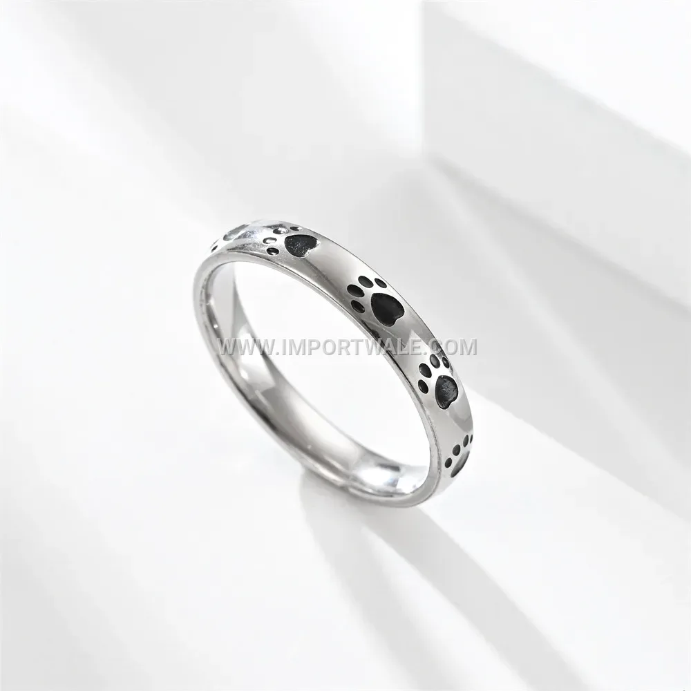 Stainless Steel Etched Cat Paw Print Band Ring