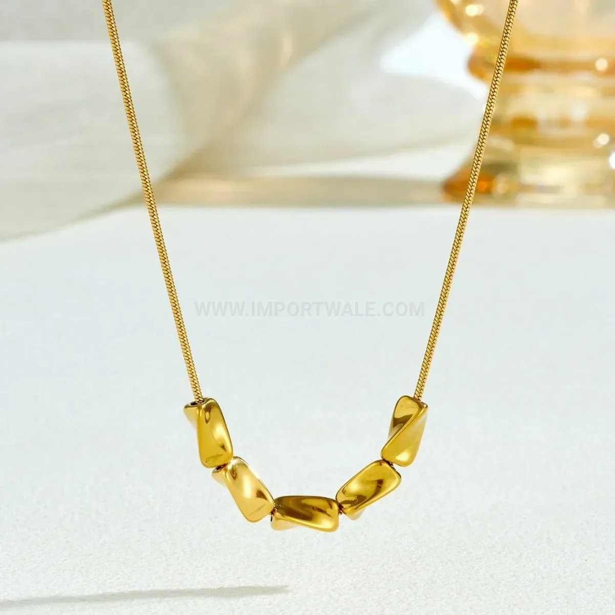 Minimalist Gold Stainless Steel Geometric Bead Choker Necklace