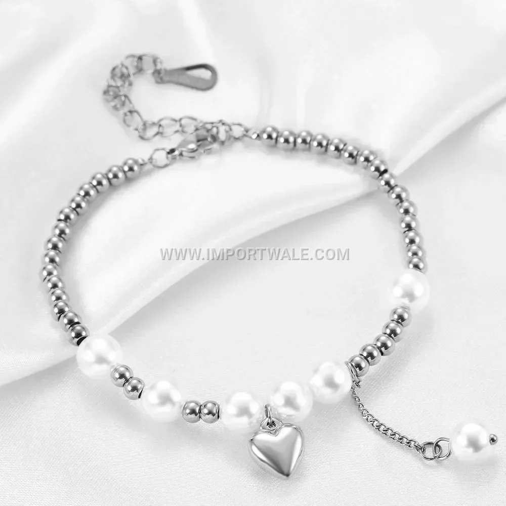 Polished Heart Charm Faux Pearl Beaded Bracelet