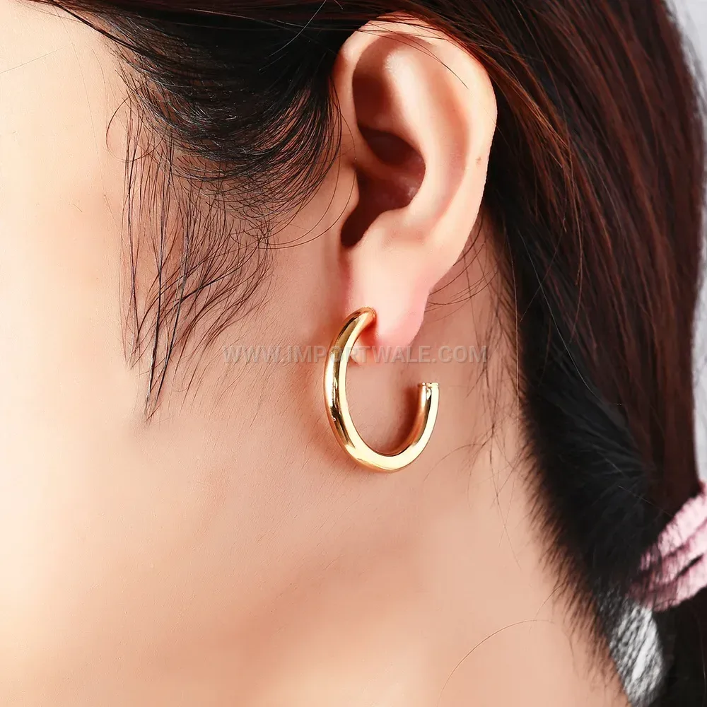 Minimalist 18K Gold Plated Stainless Steel C Shape Hoop Earrings 32mm