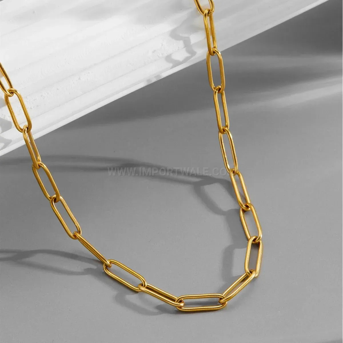 Stylish Minimalist Stainless Steel Cross Chain Necklace with Floral Pendant