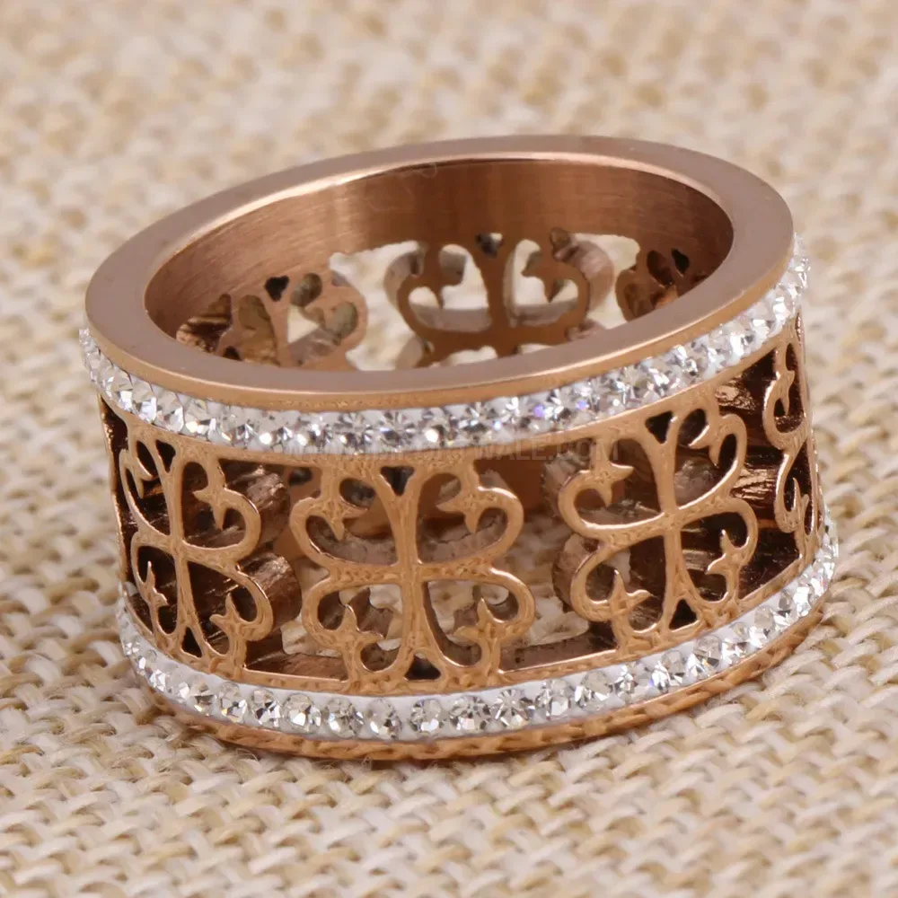 Hollow Four Leaf Clover Cutout Stainless Steel Band Ring