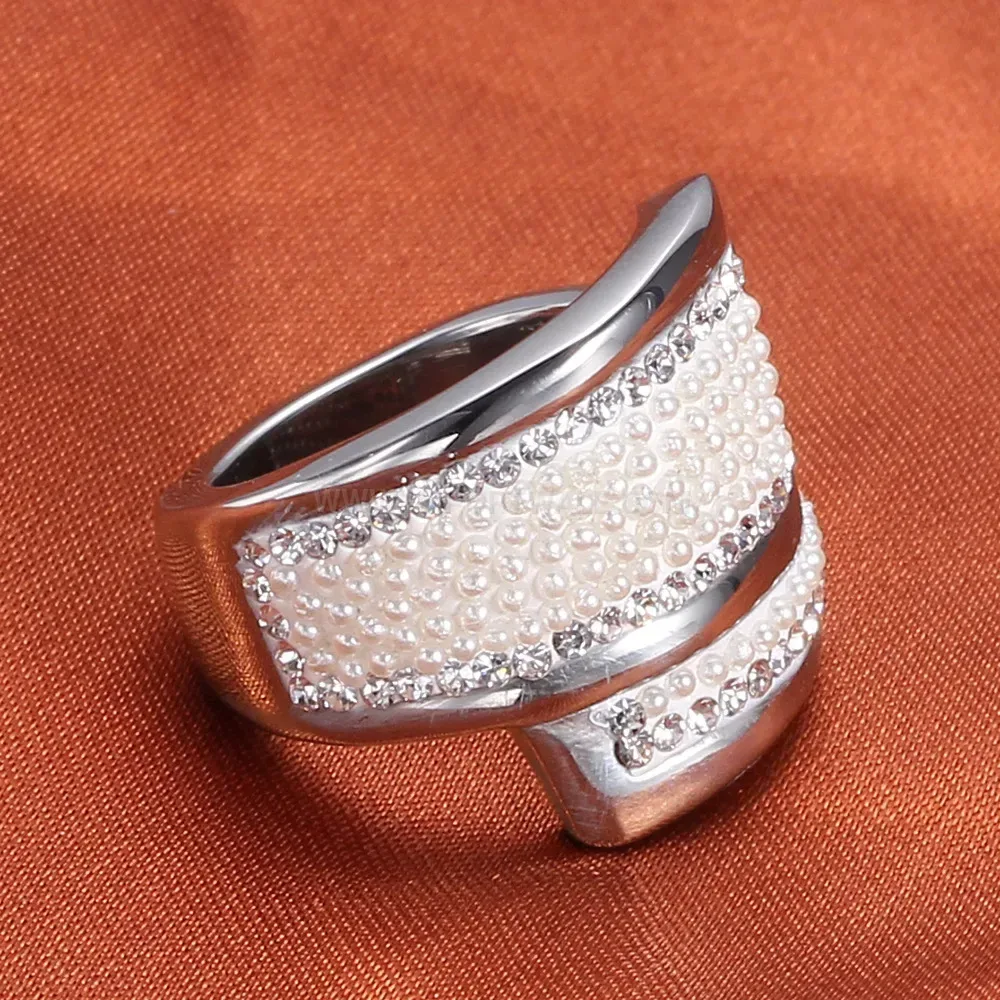 Minimalist Rhinestone Embellished Stainless Steel Ring