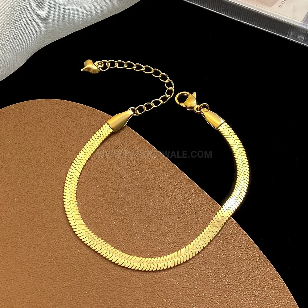 Elegant Flat Snake Blade Chain Titanium Steel Bracelet