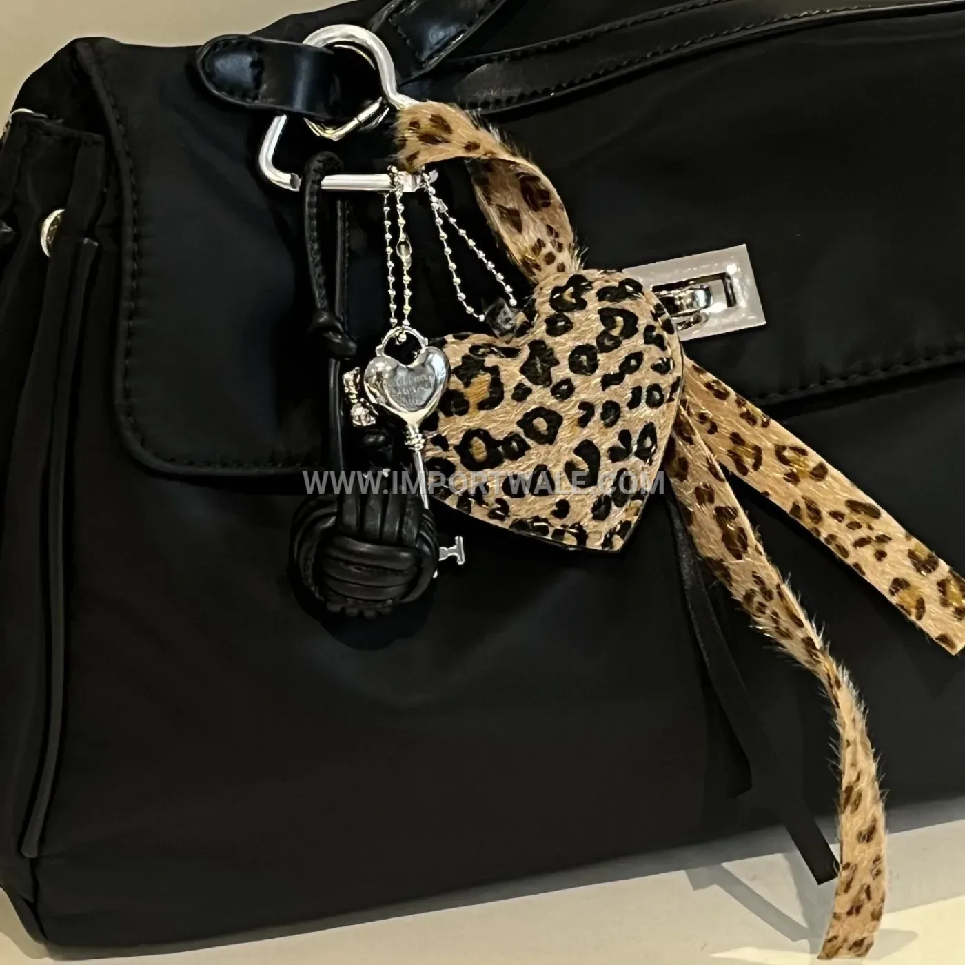 Leopard Print Faux Leather Heart Lock Creative Key chains
