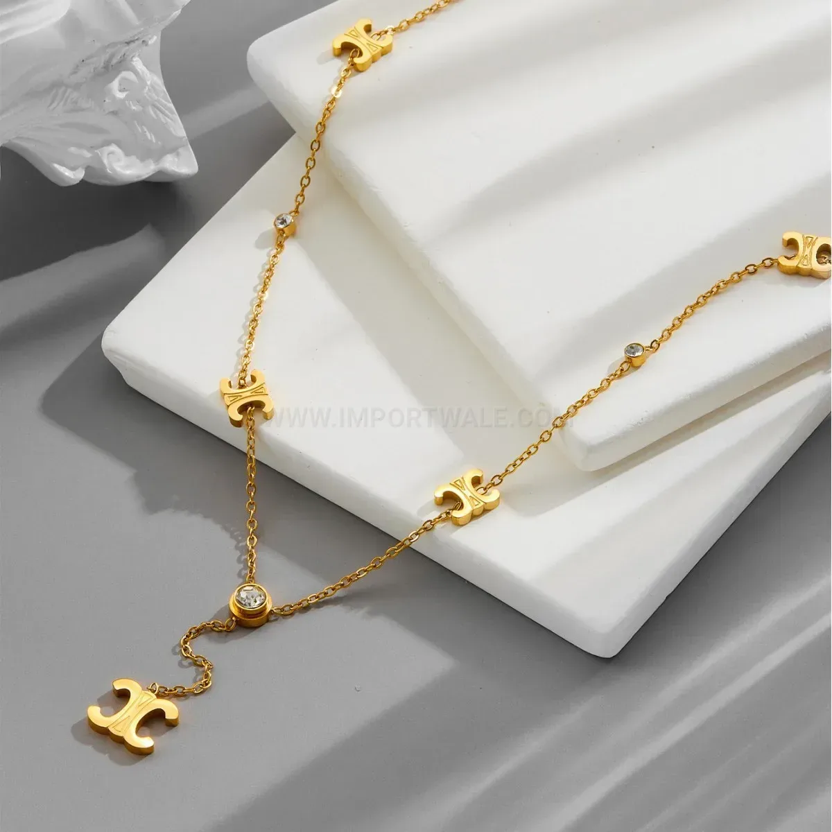 Premium French Style 18K Gold Plated Arc De Triomphe Stainless Steel Necklace