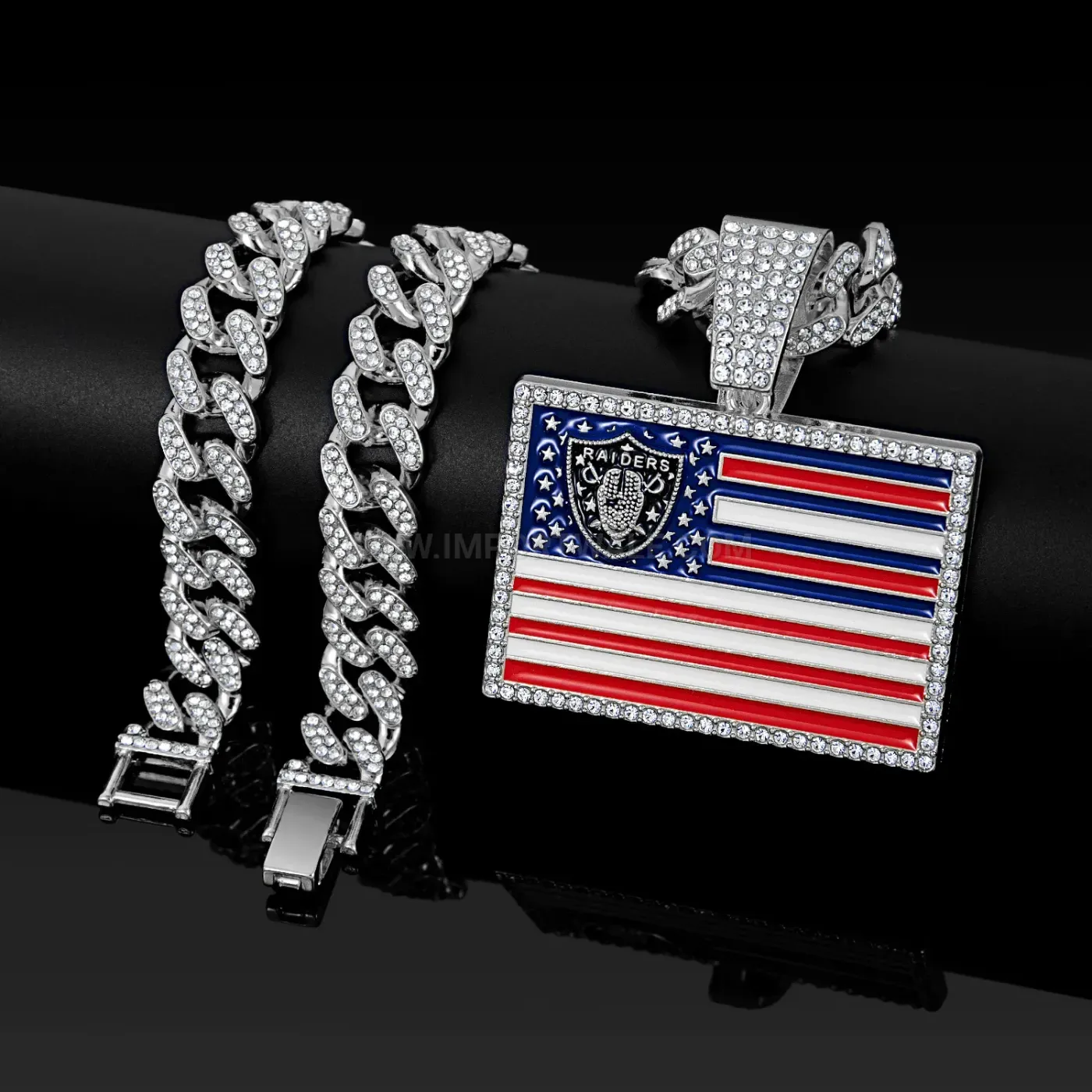Chic American Flag Motif Iced Out Alloy Cuban Pendant Necklace