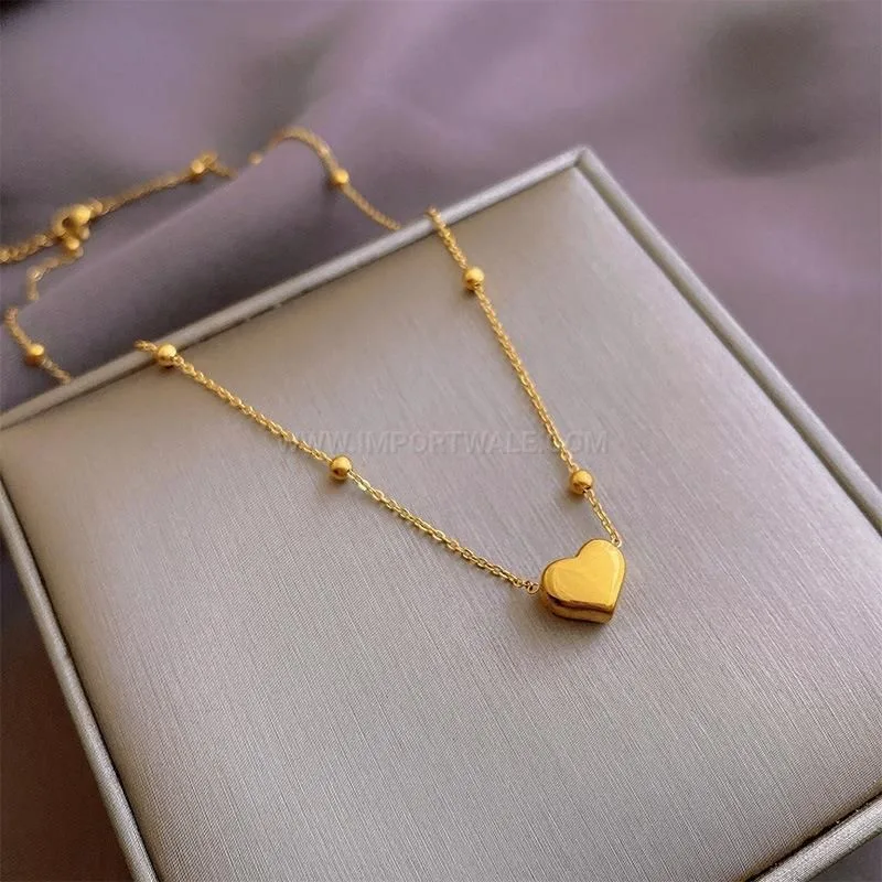 Elegant Titanium Steel Heart Pendant Clavicle Necklace