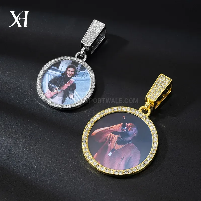 Custom Photo Frame Zinc Alloy Iced Out Pendant