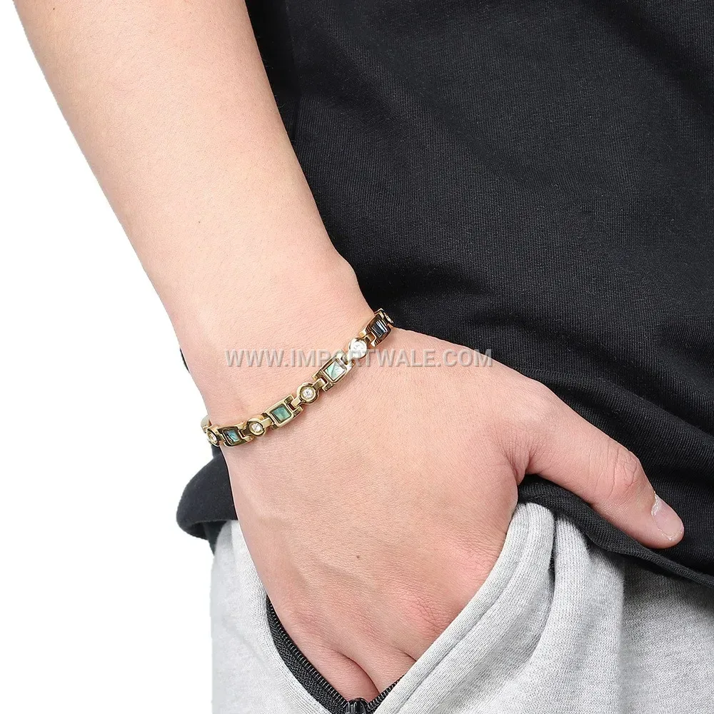 Polished Stainless Steel Shell Accent Link Bracelet