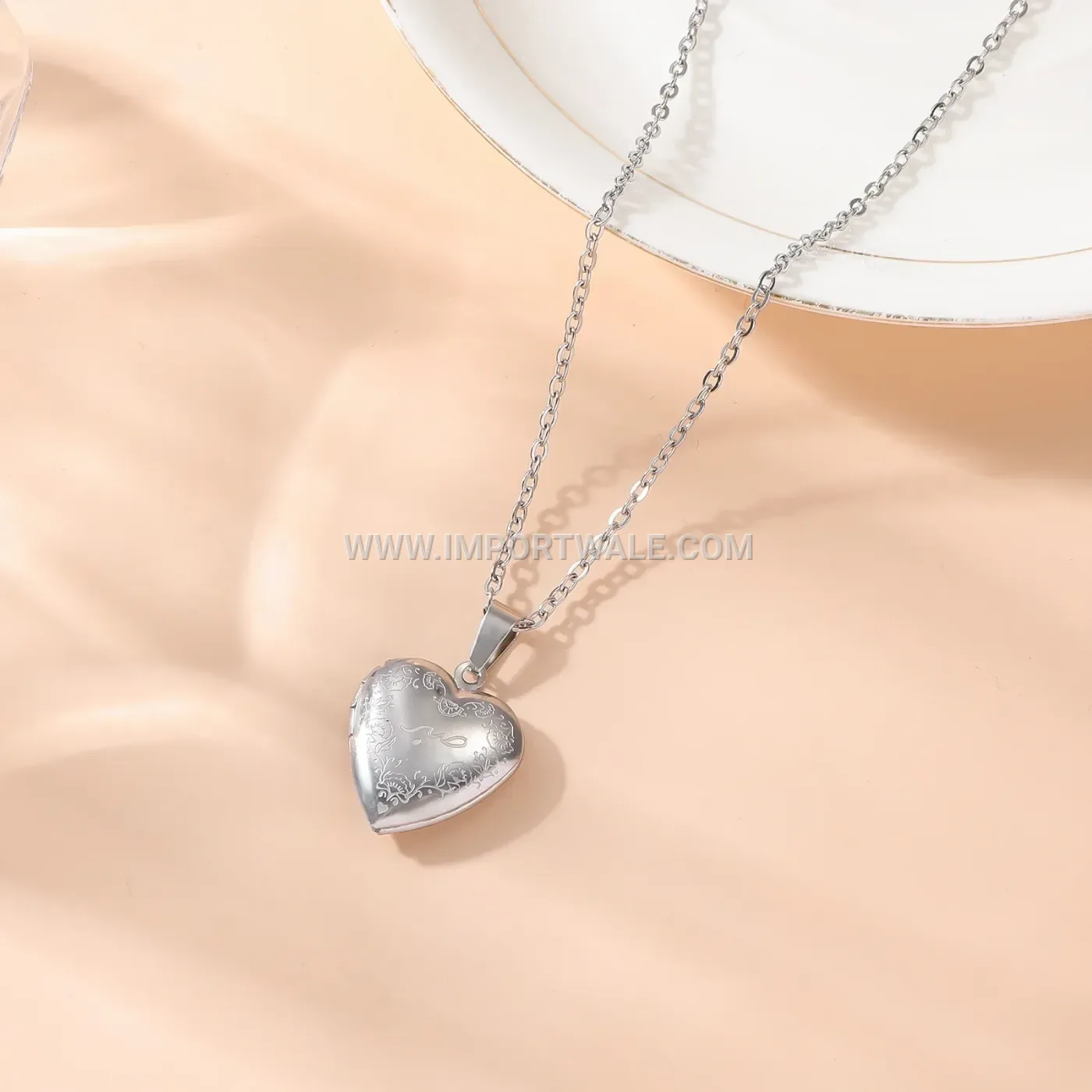 Stainless Steel Photo Locket Pendant Link Chain Necklace