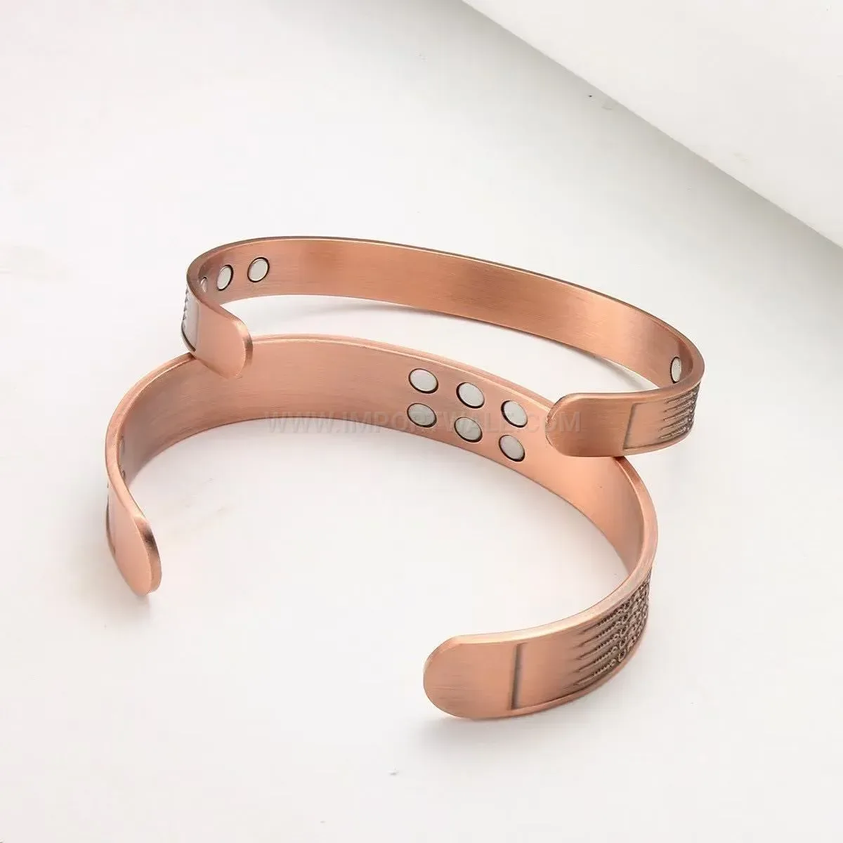 Vintage Engraved Pure Copper Adjustable Magnetic Cuff