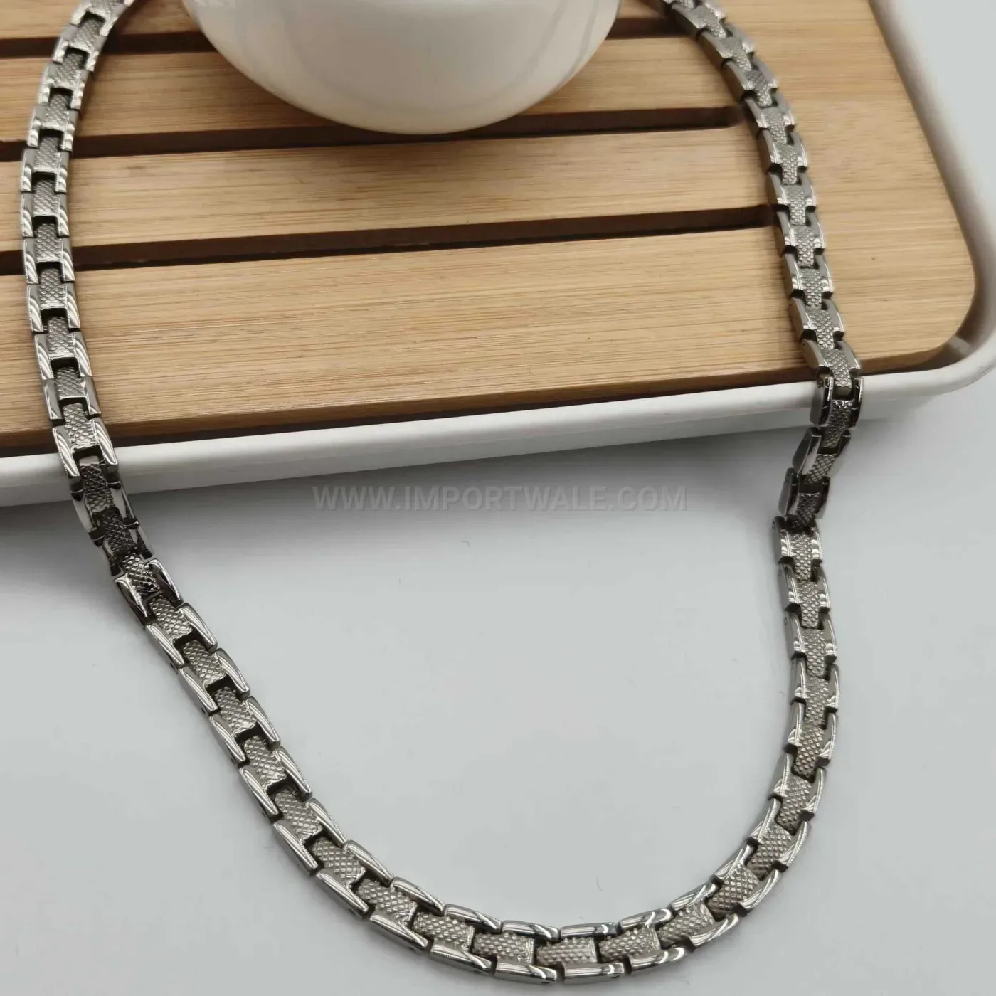 Designer Pure Titanium Cuban Chain Bio Magnetic Collarbone Necklace