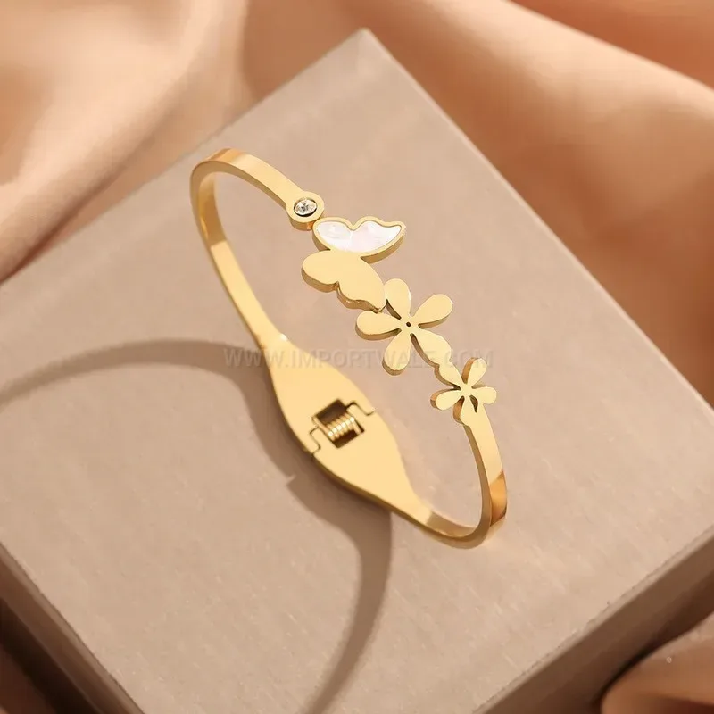 Premium Stainless Steel Mesh Shell Motif Bangle Bracelet
