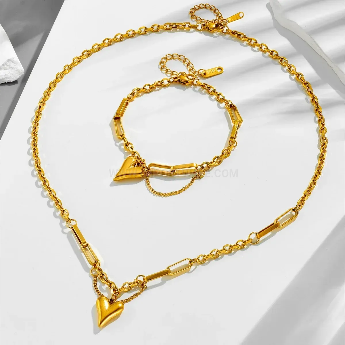 Trendy 18K Gold Plated Heart Pendant Stainless Steel Jewelry Set