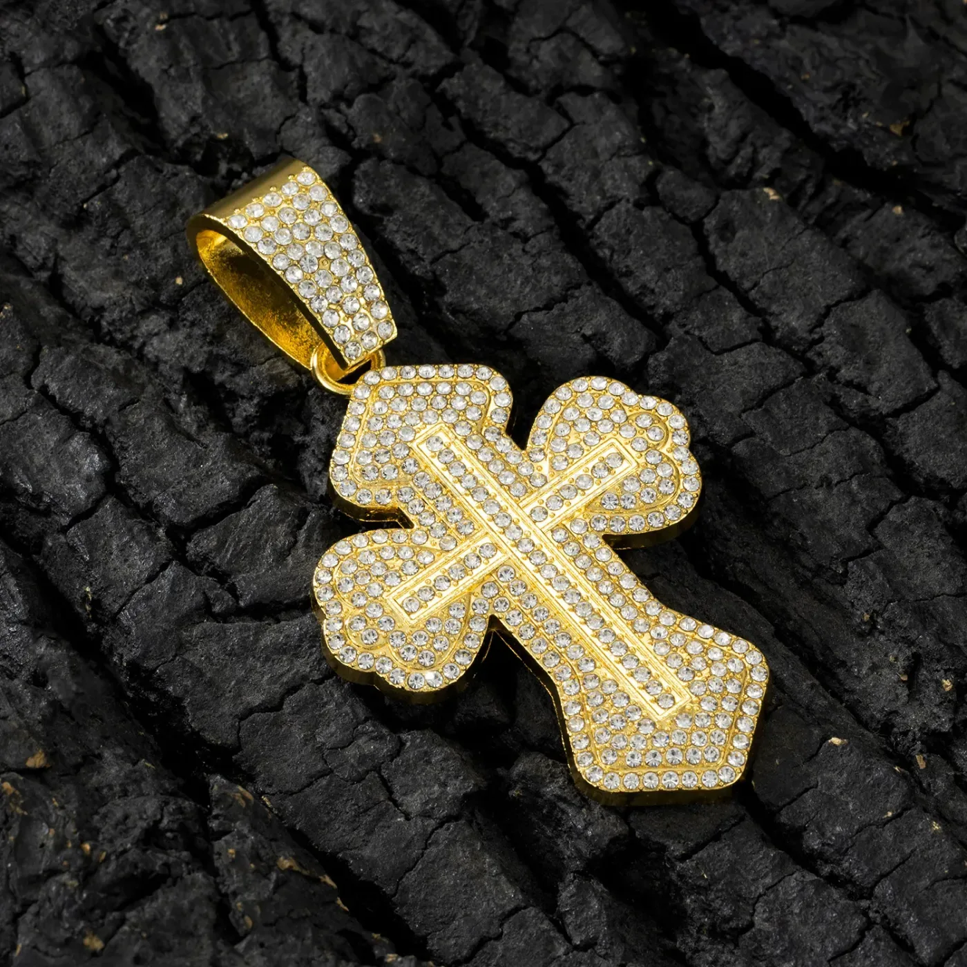 Rhinestone Paved Cross Hip Hop Pendant Necklace